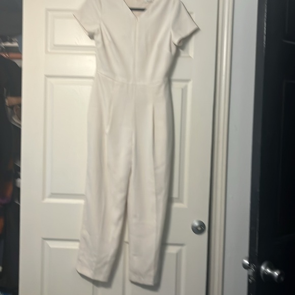 Club Monaco Hidden Zip
Jumpsuit - Ivory - Picture 4 of 6